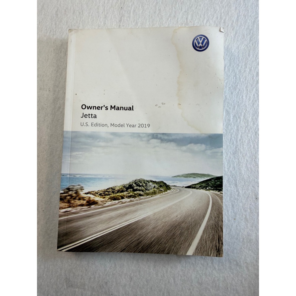2019 Volkswagen Jetta Owners Manual US Edition with Black Storage Case Case